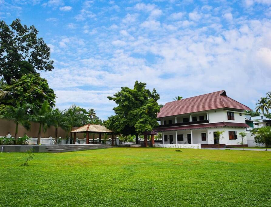 Tamarind Heritage Holiday Home Angamaly Exterior foto