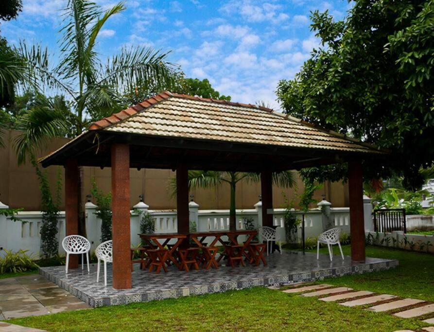 Tamarind Heritage Holiday Home Angamaly Exterior foto